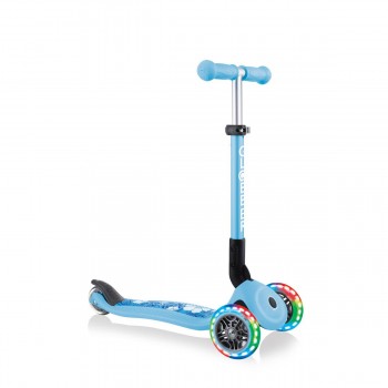 GLOBBER  Junior Foldable Fantasy Lights, Scooter blue, pastel blue flowers ( 433-200 ) GLOBBER  Junior Foldable Fantasy Lights, Scooter blue, pastel blue flowers ( 433-200 )