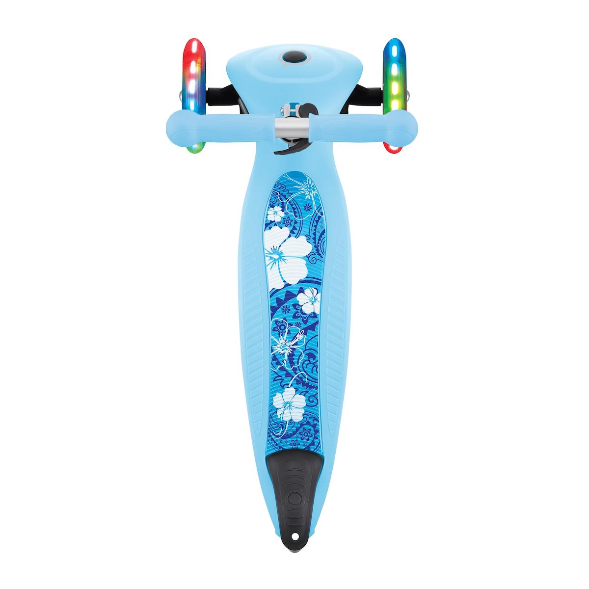 GLOBBER  Junior Foldable Fantasy Lights, Scooter blue, pastel blue flowers ( 433-200 )
