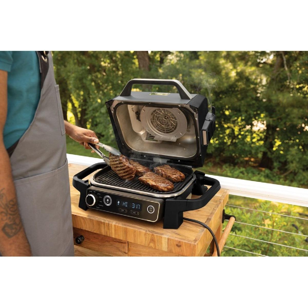 Ninja OG701EU Woodfire Outdoor Electric BBQ Table Grill & Smoker 2400 watt
