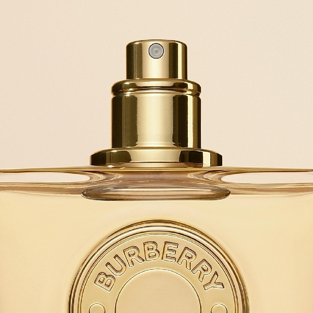 Burberry Goddess Eau de Parfum Refillable 30ml Burberry Goddess Eau de Parfum Refillable 30ml