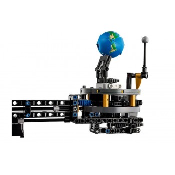 LEGO® Technic Planet Earth And Moon In Orbit (42179) LEGO® Technic Planet Earth And Moon In Orbit (42179)