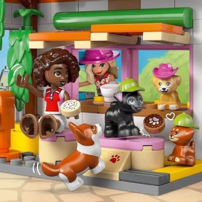 LEGO® Friends Dog Treats Bakery (42677) LEGO® Friends Dog Treats Bakery (42677)
