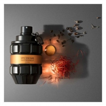 Viktor & Rolf Spicebomb Extreme Eau de Parfum 50ml Viktor & Rolf Spicebomb Extreme Eau de Parfum 50ml