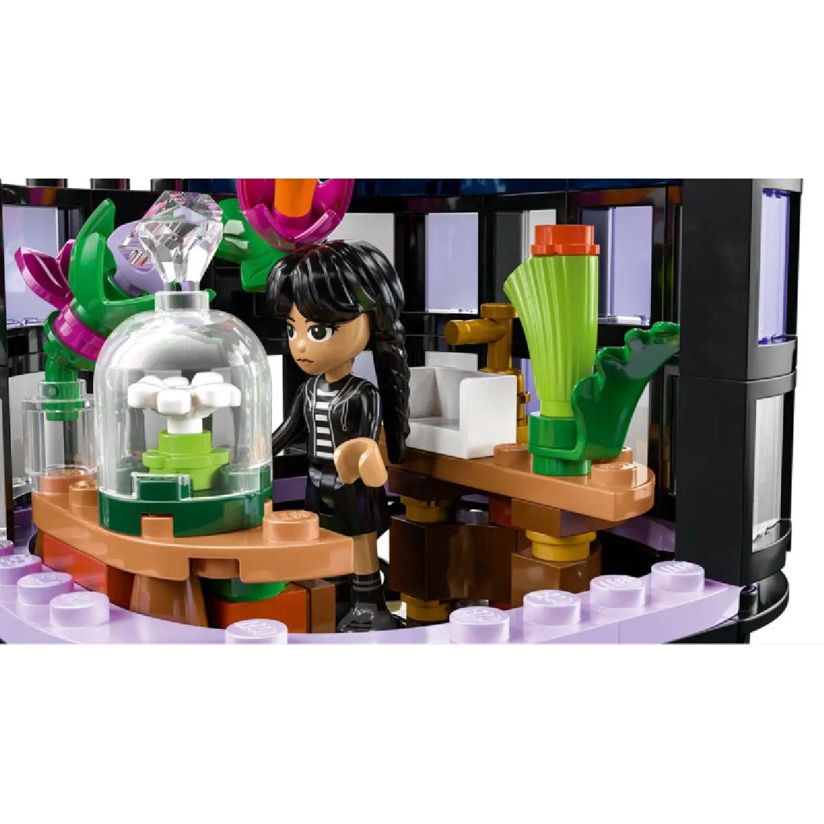 LEGO Wednesday: Black Dahlia Flower (76784)