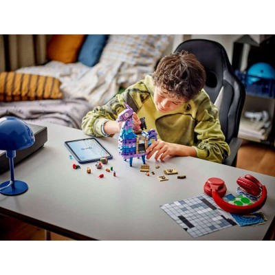 LEGO Fortnite Supply Llama (77071) LEGO Fortnite Supply Llama (77071)