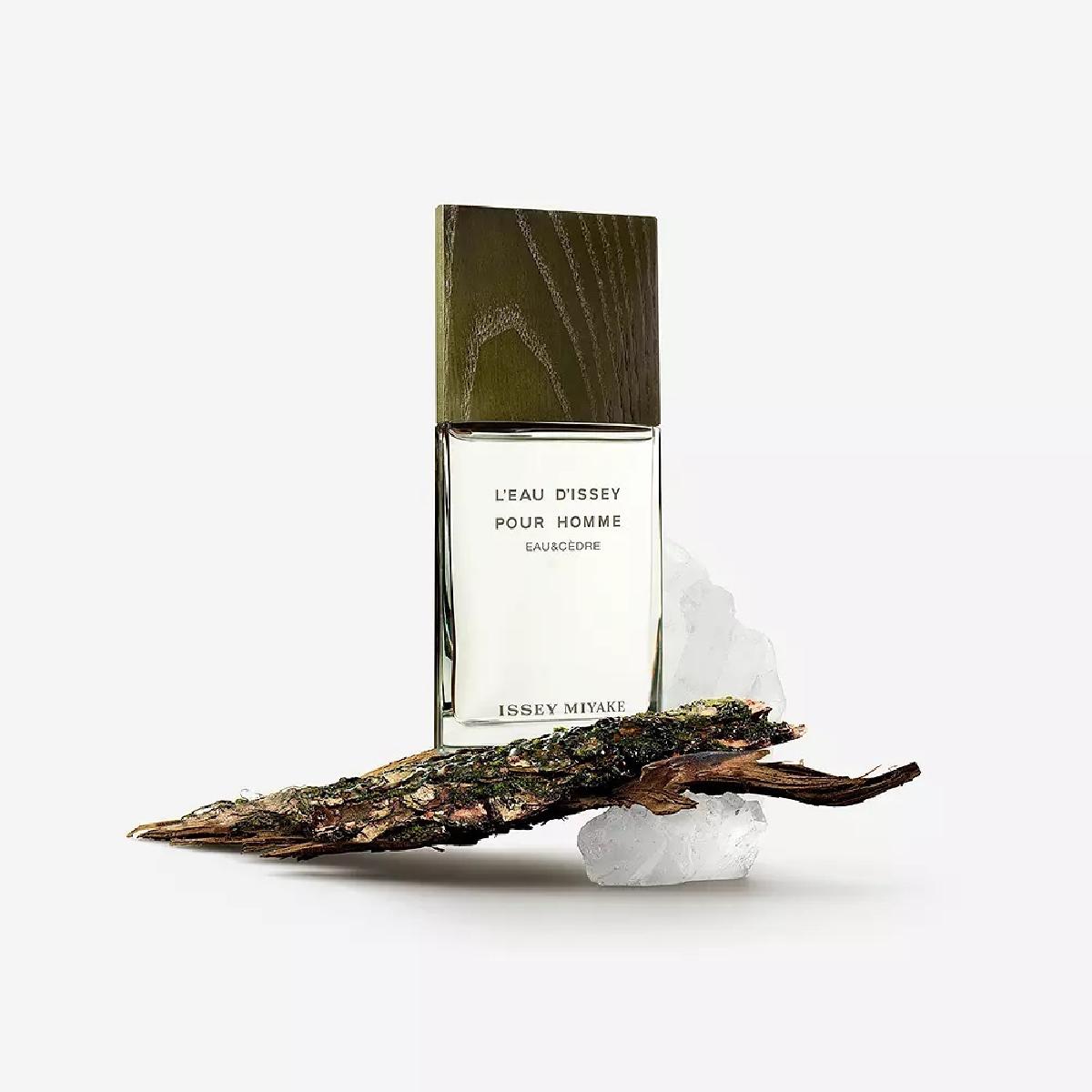 Issey Miyake L’Eau d’Issey Pour Homme Eau & Cedre Eau de Toilette Intense 100ml Issey Miyake L’Eau d’Issey Pour Homme Eau & Cedre Eau de Toilette Intense 100ml