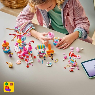 LEGO® Friends Candy & Cupcake Ferris Wheel (42700)