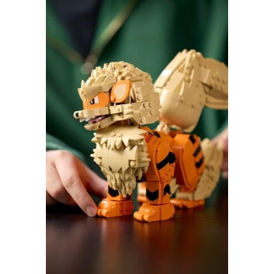 LEGO® Pokemon Arcanine (72160) LEGO® Pokemon Arcanine (72160)