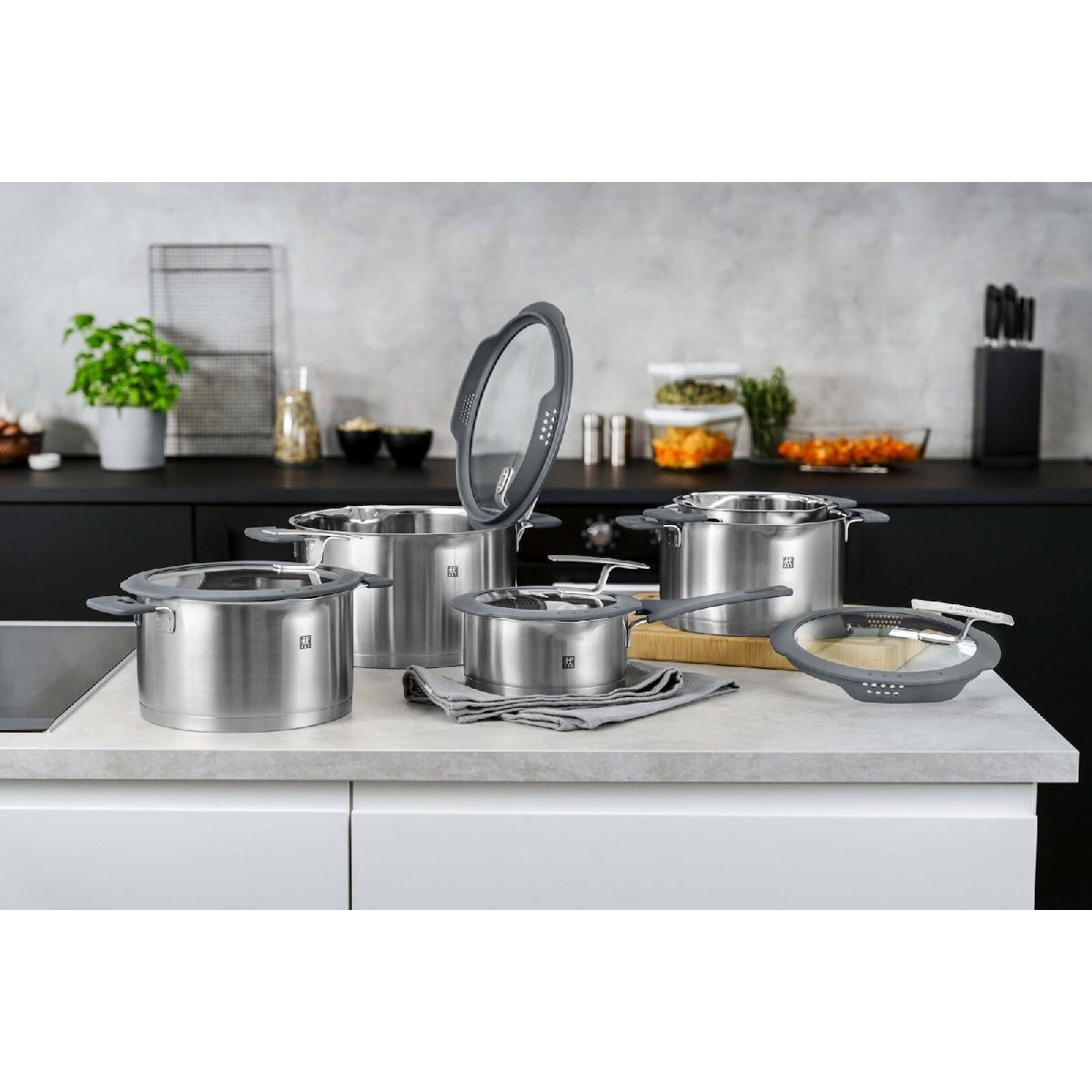 Zwilling Simplify Σετ Κατσαρόλες Ανοξείδωτο Ατσάλι 5 Τεμαχίων (66870-005-0) Zwilling Simplify Σετ Κατσαρόλες Ανοξείδωτο Ατσάλι 5 Τεμαχίων (66870-005-0)