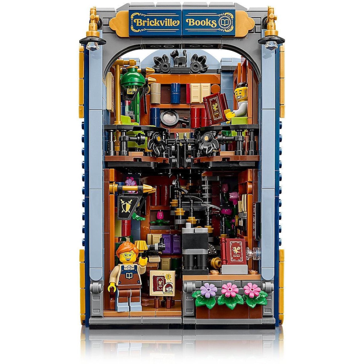 LEGO® Icons Bookstore:Book Nook (11379) LEGO® Icons Bookstore:Book Nook (11379)