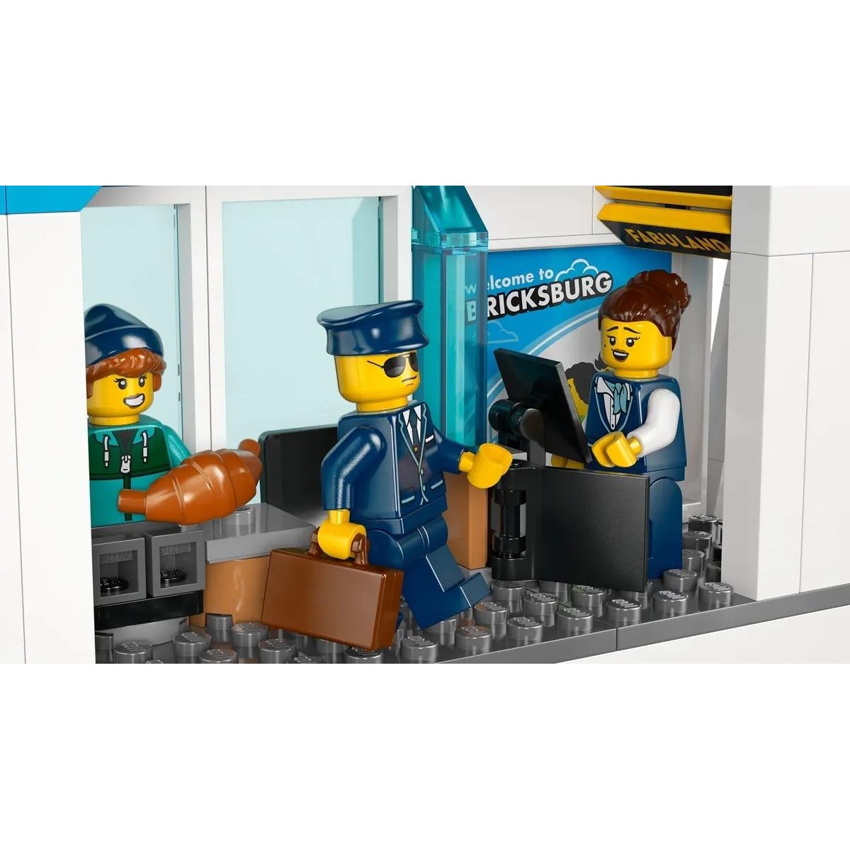 LEGO® City Airport With Airplane (60502)